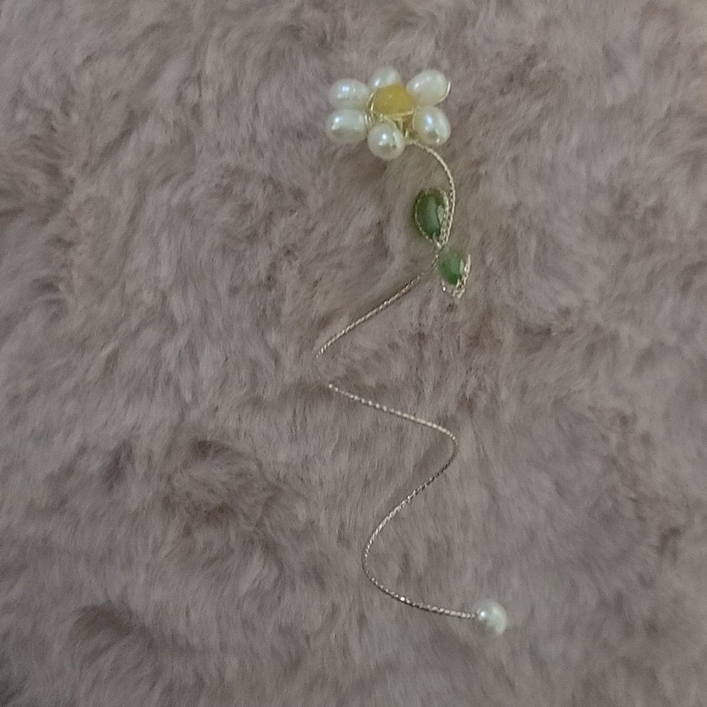 Flower Ring - Picture 9 of 10